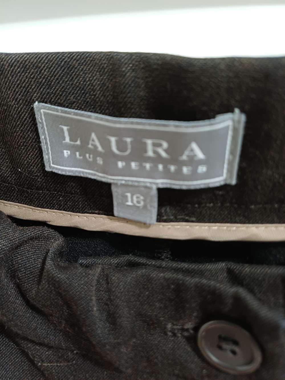 Laura Plus Petites Black Boot Cut Warm Dark Brown Pants Size 16